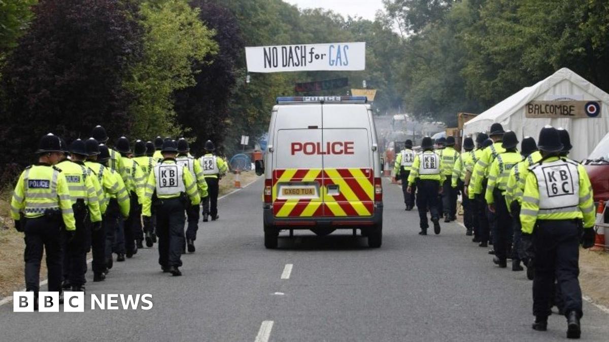 PC who tweeted fracking protesters were 'scum' given 'advice' - BBC News