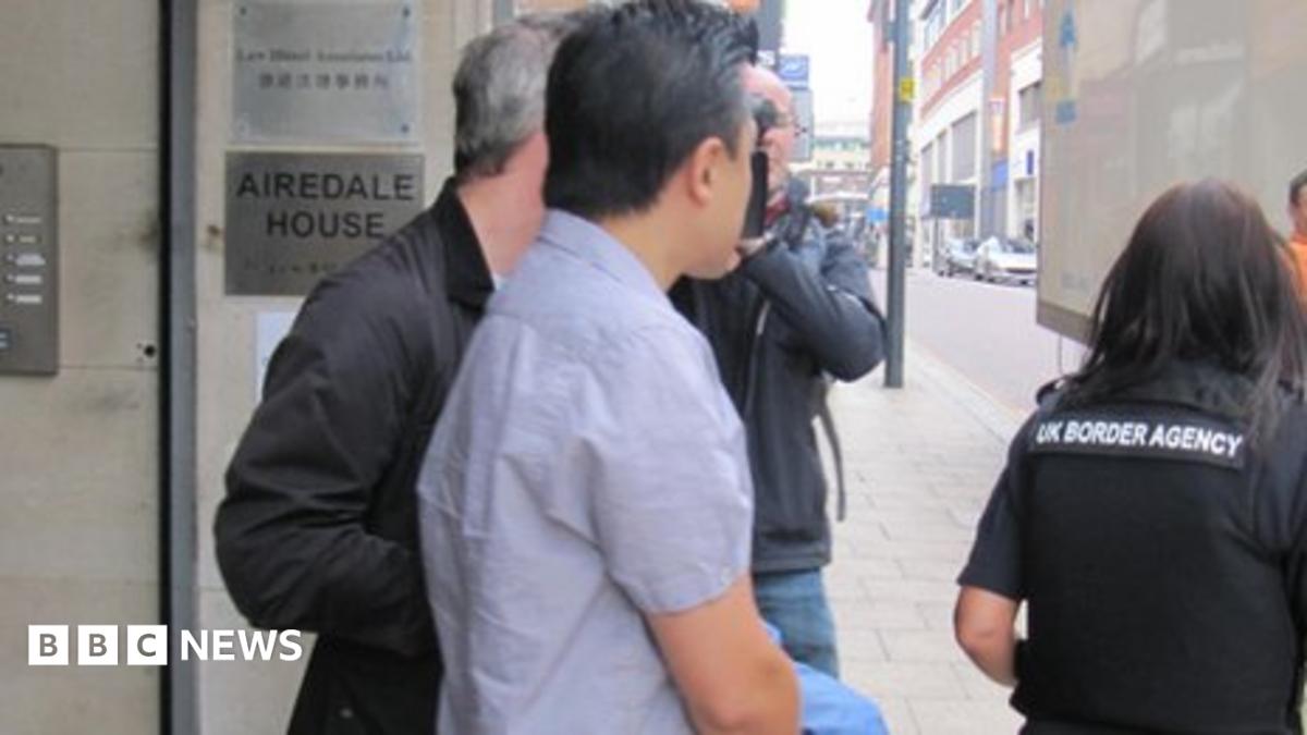 Immigration raids in Leeds, London, Birmingham, Durham - BBC News