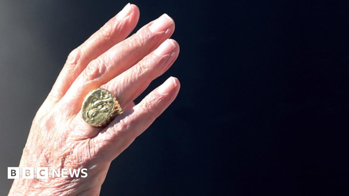 Why did Pope Benedict XVI resign? - BBC News