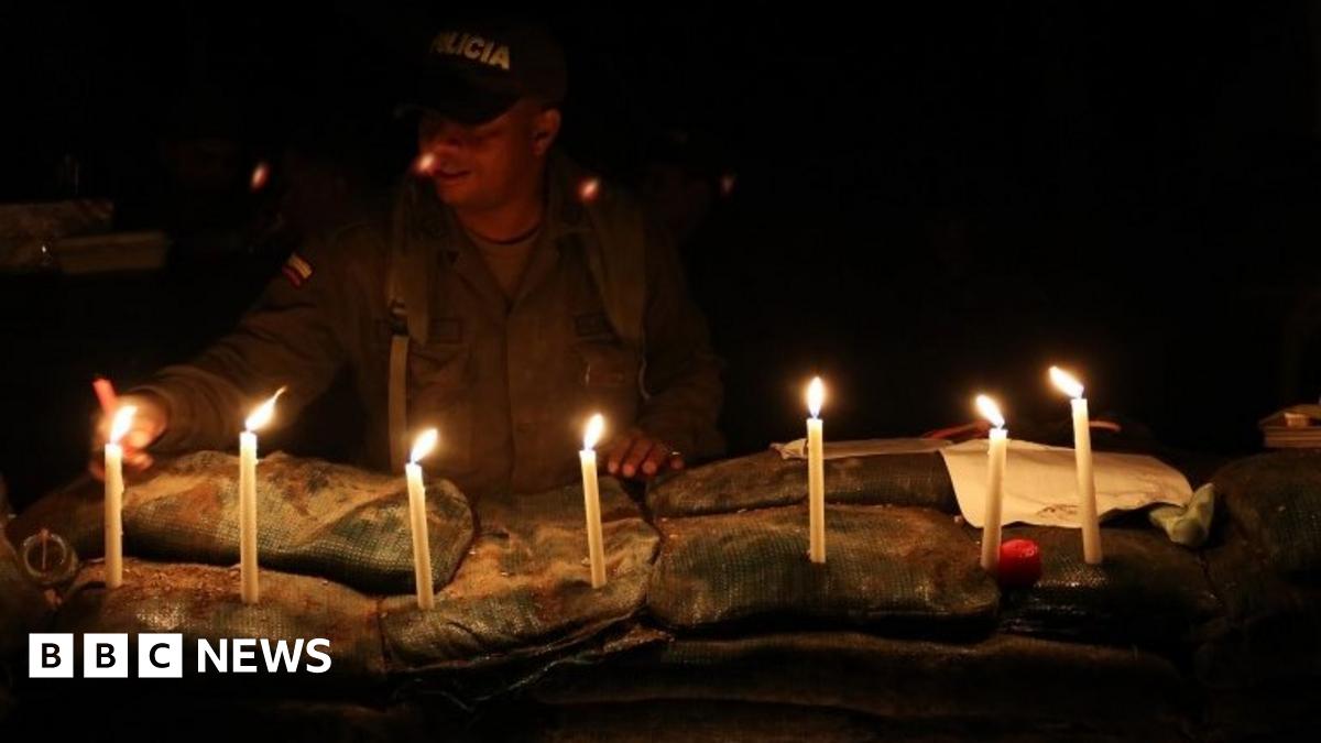 Colombia's Farc announces unilateral ceasefire - BBC News