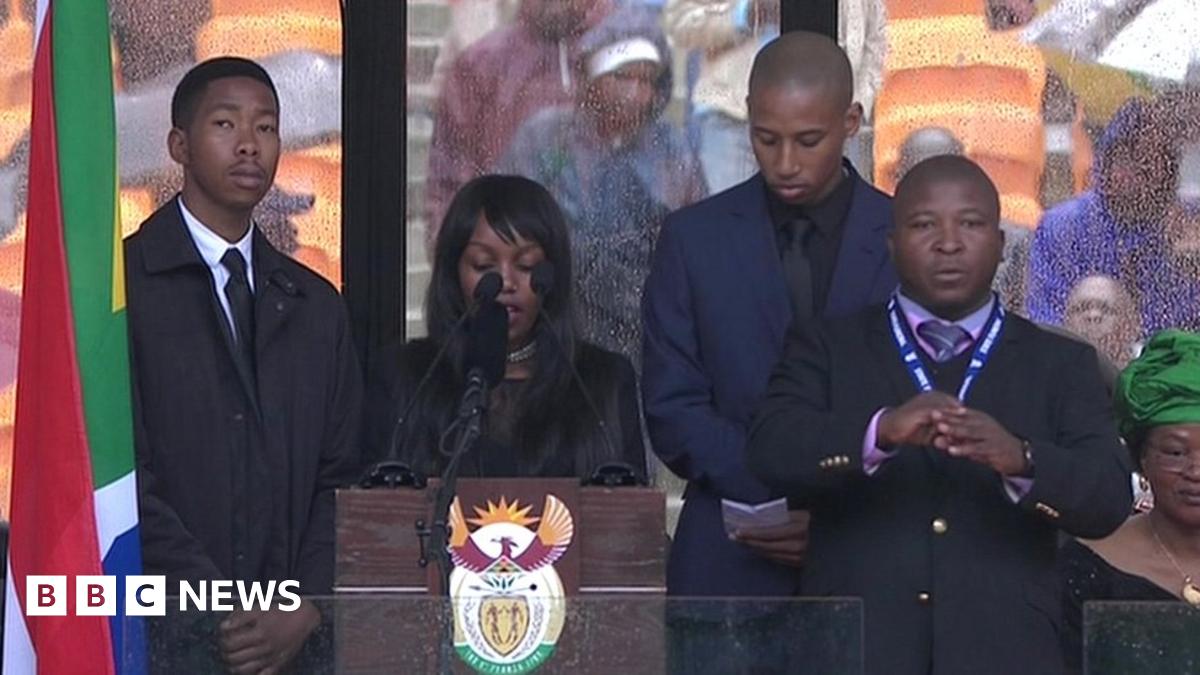 Mandela memorial Outcry over 'fake' sign interpreter BBC News