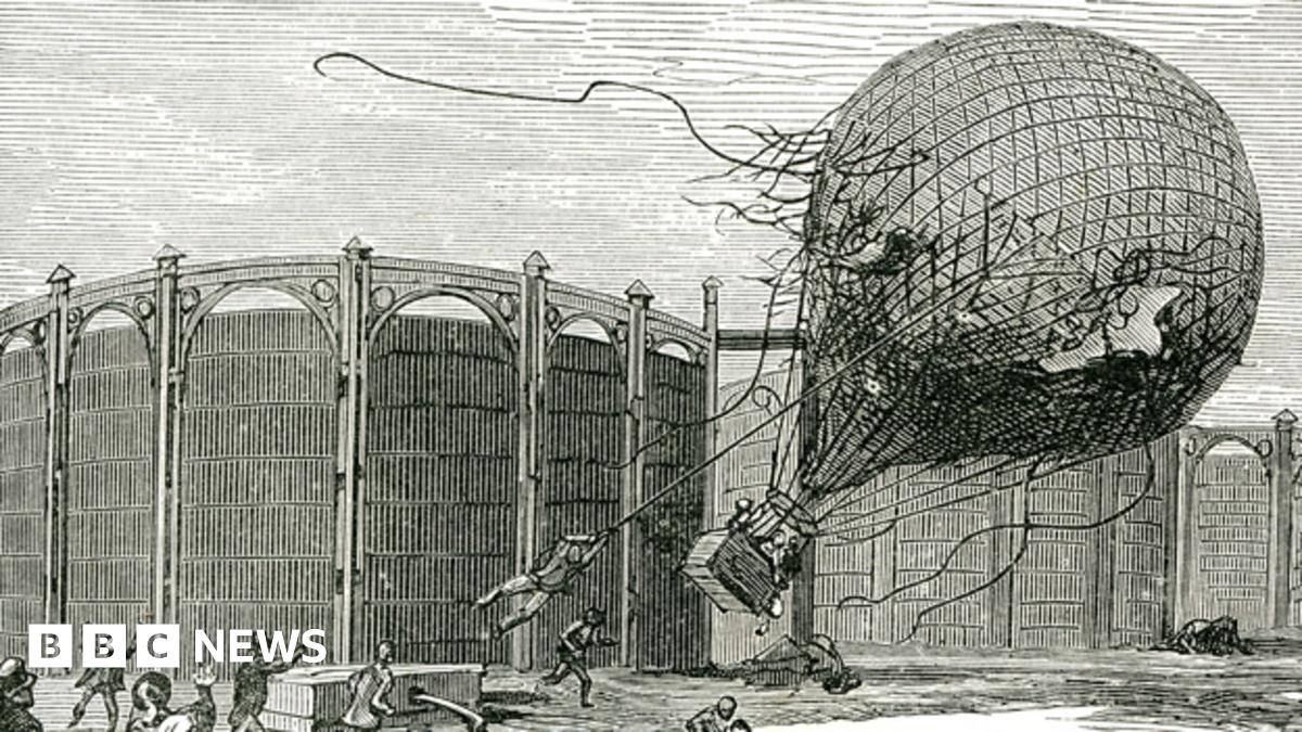 Victorian Strangeness: The great balloon riot of 1864 - BBC News