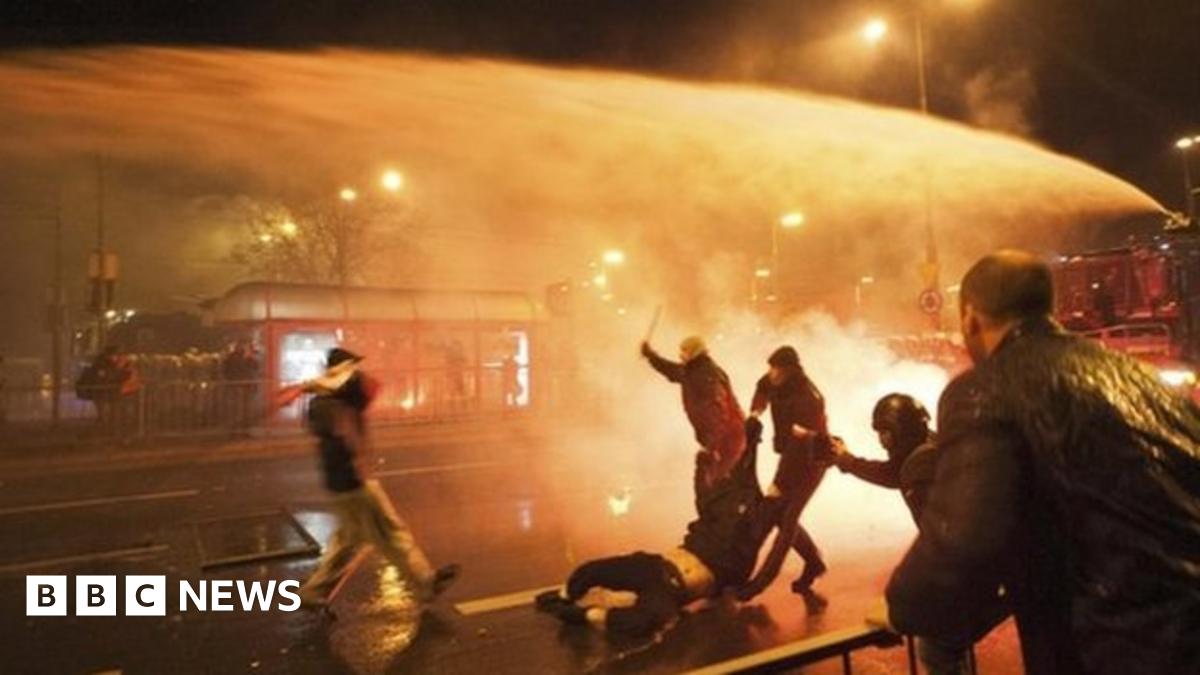 poland independence day march turns violent