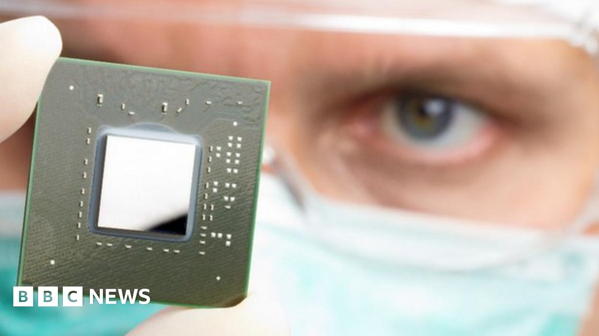 Moore's Law: Beyond the first law of computing - BBC News