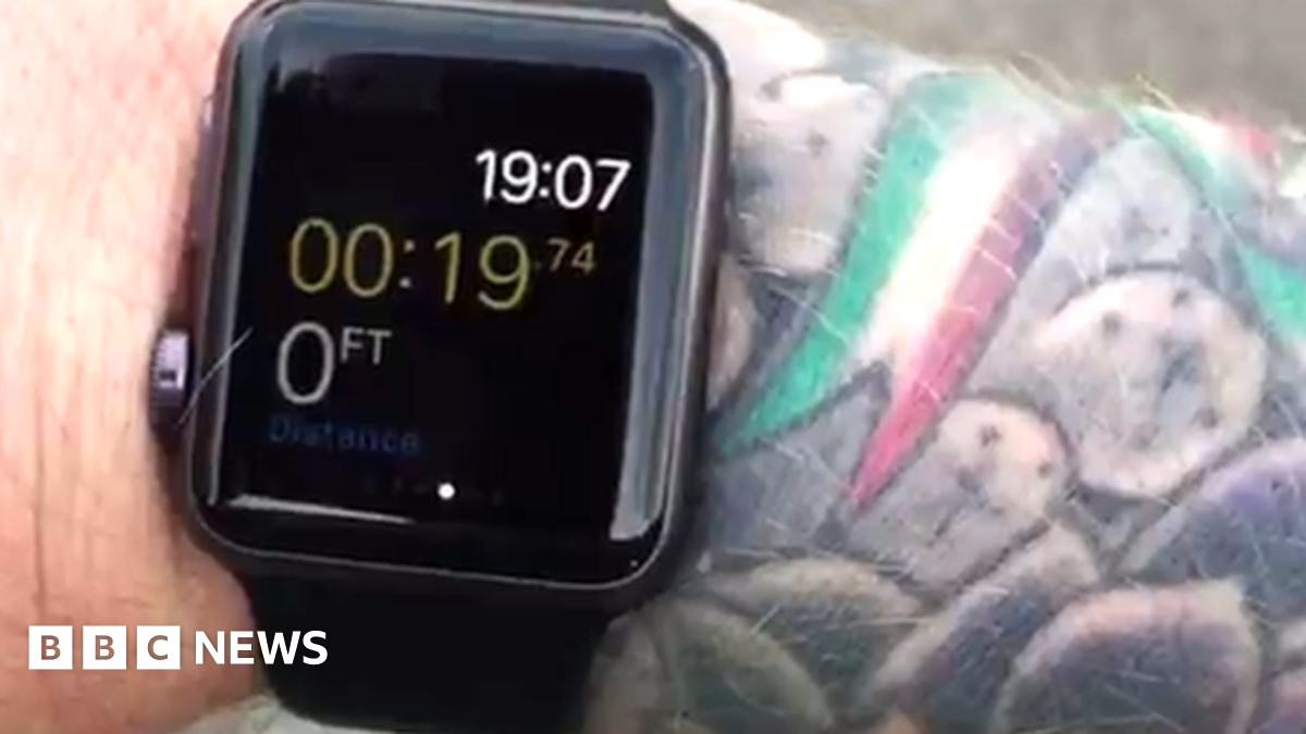 Apple says tattoos can cause watch problems - BBC News