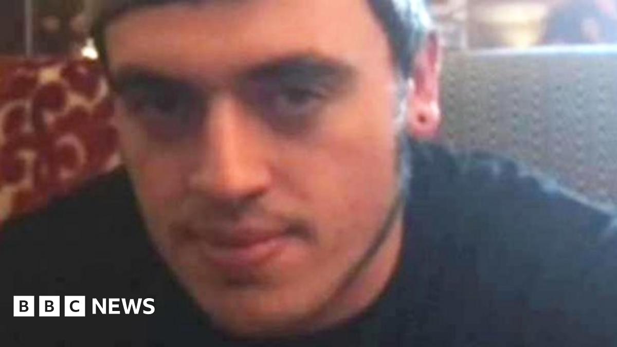 Jed Allen hunted as three found dead in Didcot house BBC News