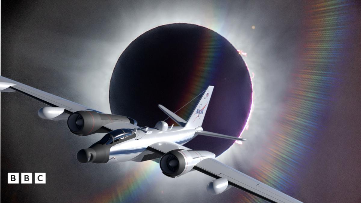 L'aereo della NASA per osservare l'eclissi solare