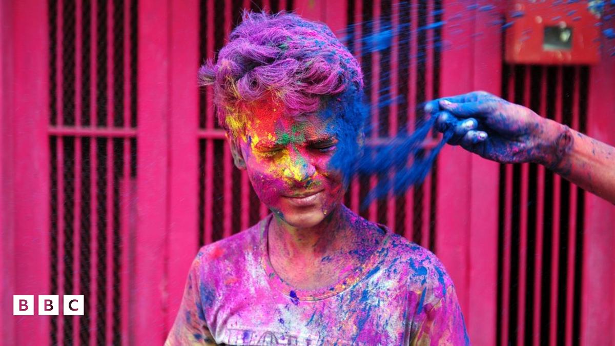 Holi 2024: What is the Hindu festival and why is it celebrated? - BBC Newsround