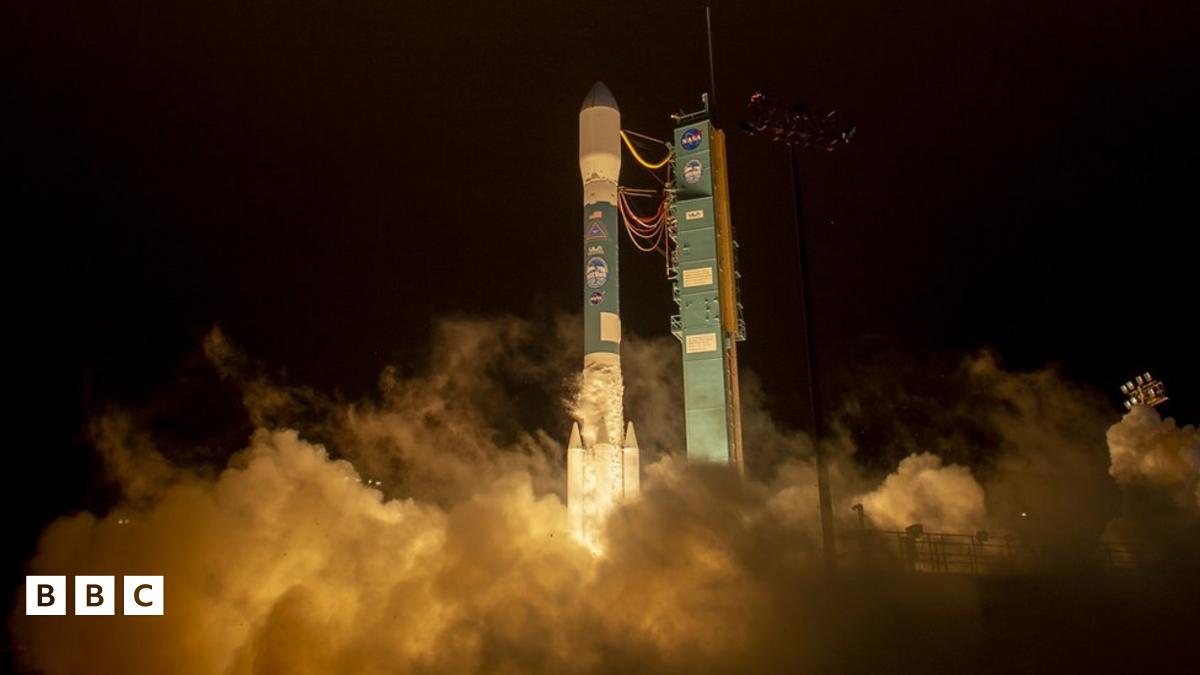 ICESat-2: Five facts about Nasa's new space laser