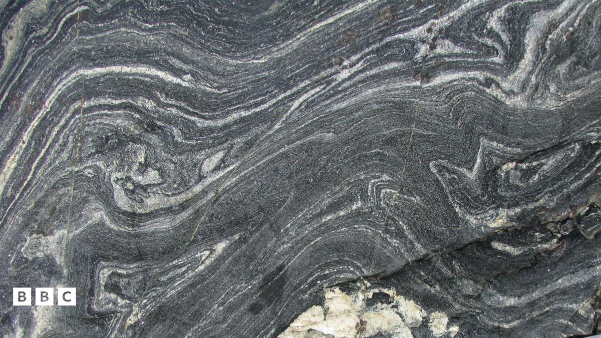 Oldest rocks in the world are in Canada scientists say - BBC Newsround