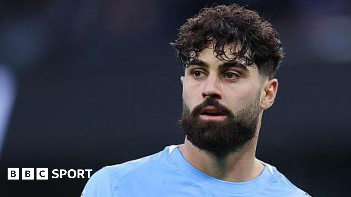 Man City's Gvardiol to have surgery on broken shinbone