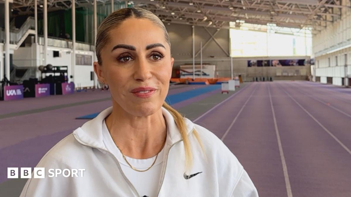Ali Smith: Paralympian back for Commonwealth Games after miscarriages
