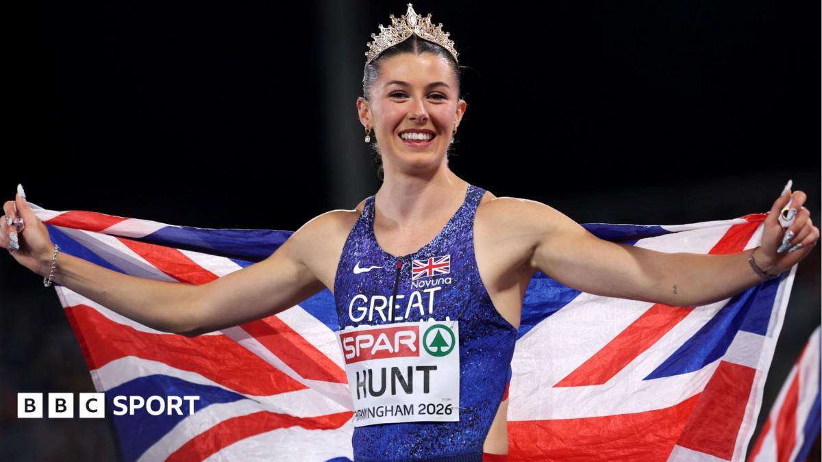 'Are you not entertained?' - Hunt enters stardom with iconic quadruple