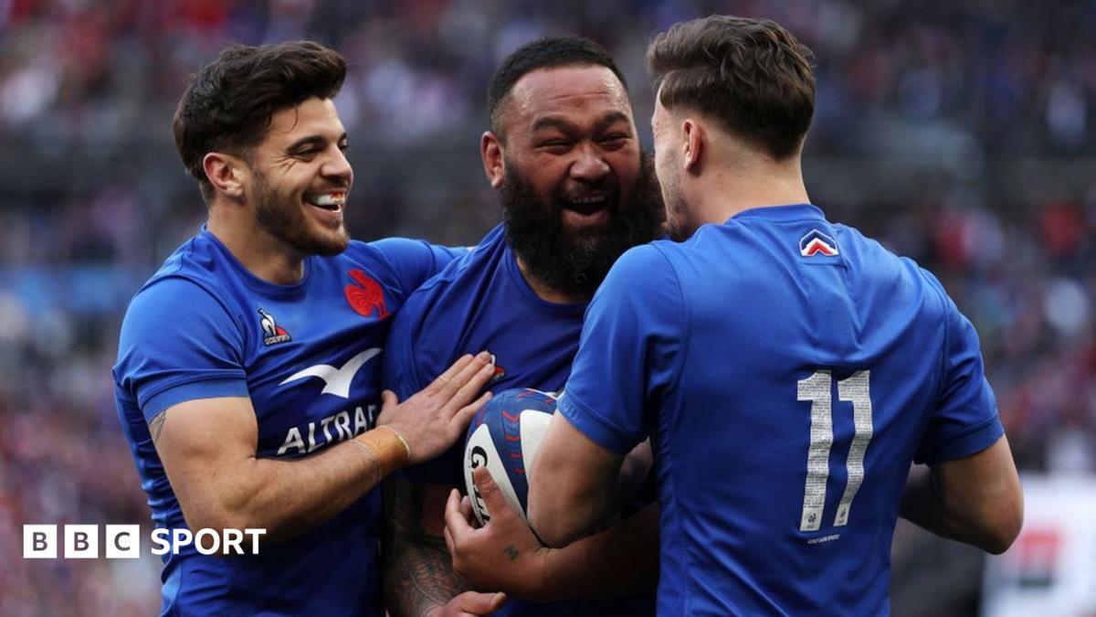 Six Nations: France beat improved Wales in Paris - reaction - BBC Sport