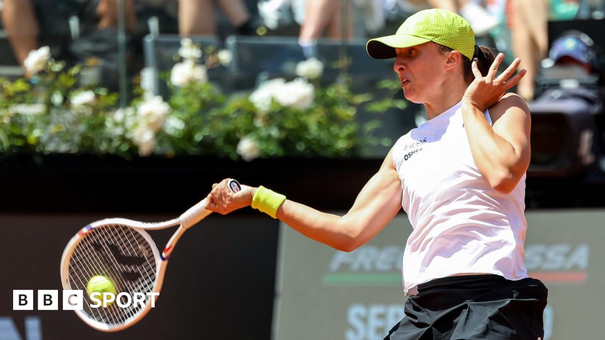 Collins wins to end Swiatek's Italian Open defence
