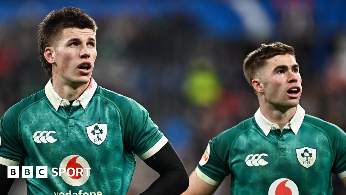 Ireland fly-halves must learn 'hard lessons' - Sexton