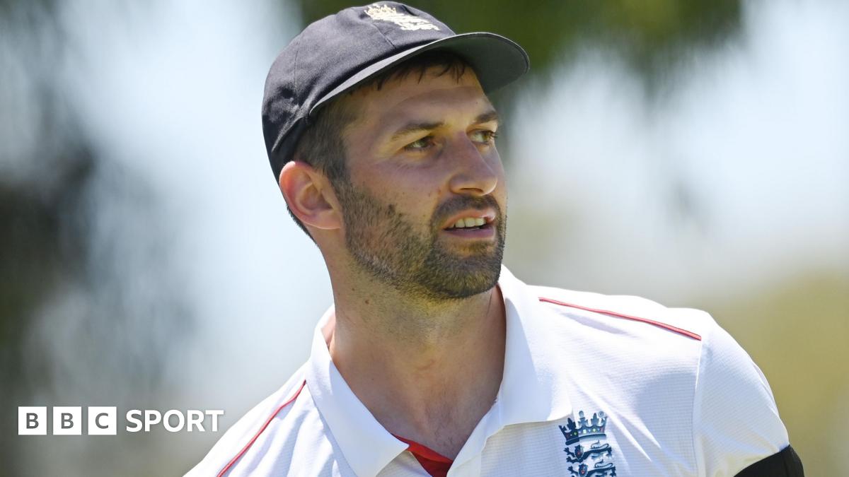 England's Wood cleared of hamstring injury