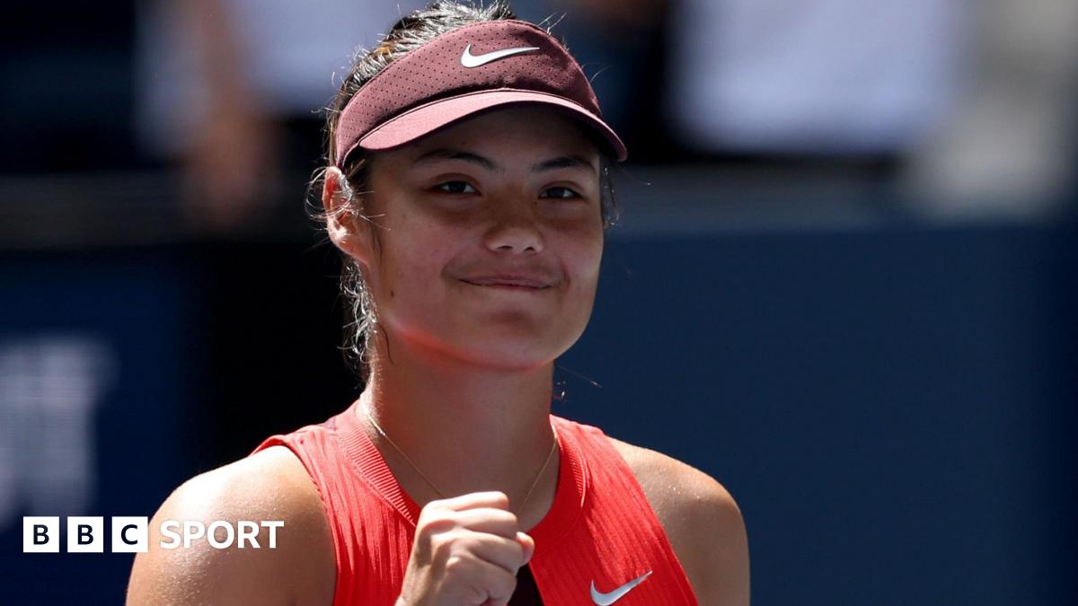 'You don't want to be out by Sunday lunchtime' - Raducanu wins New York opener