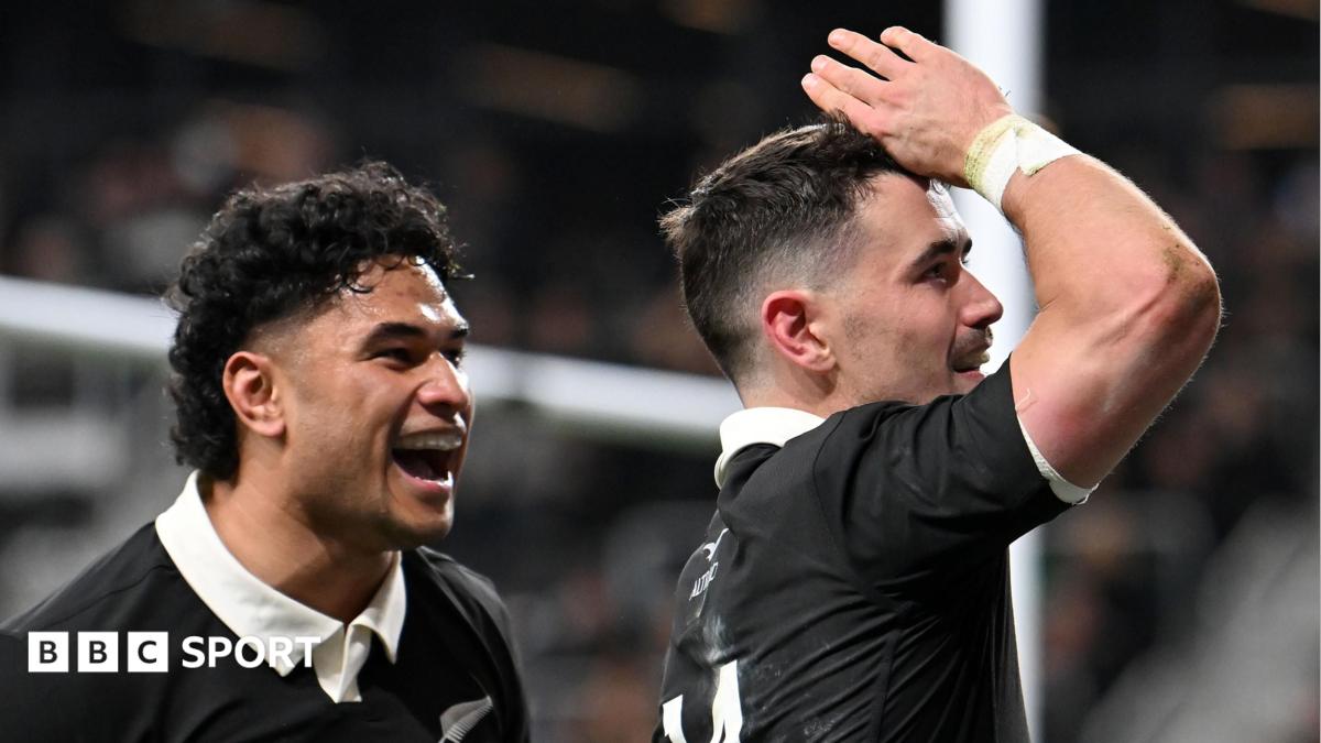 New Zealand edge France 34-32 in dramatic Nations Championship start