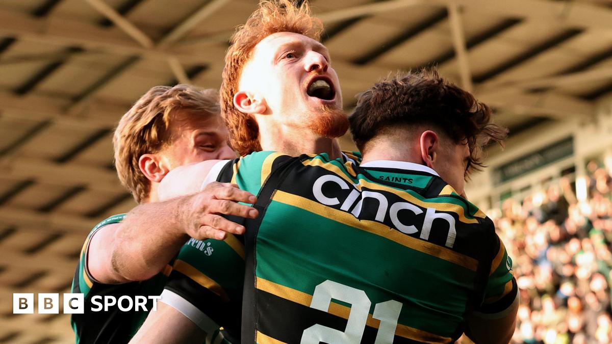 Prolific Hendy 'greedy' for trophies with Saints