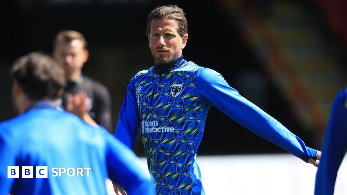 New deal for AFC Wimbledon player who had heart attack in May