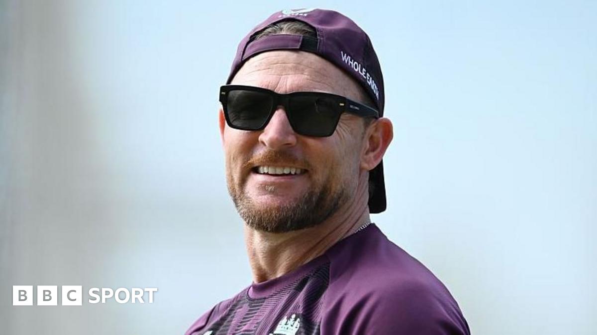 McCullum Sticks with England's Batting Line-up for Crucial Ashes Clash