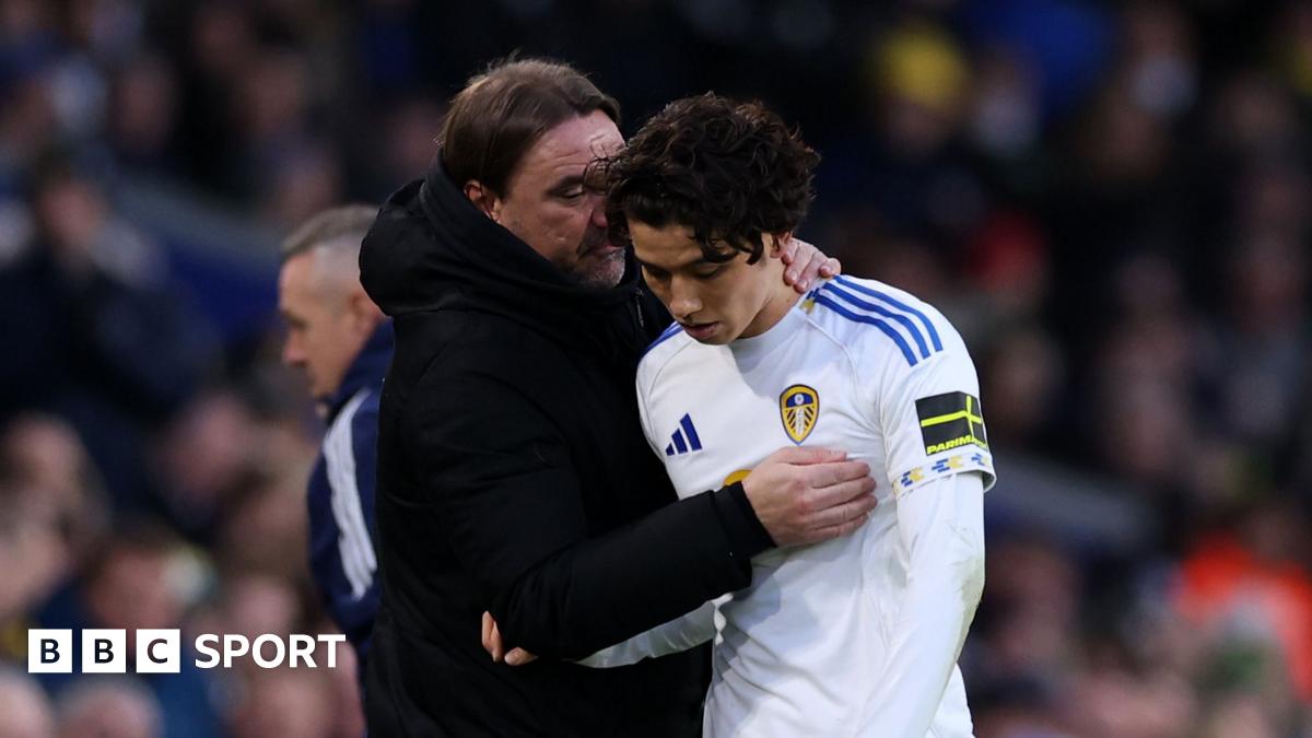 Leeds fans divided - but Farke defiant as pressure mounts