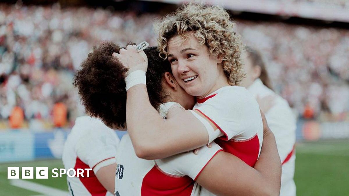 Ellie Kildunne: England full-back felt 'really alone' after World Cup win