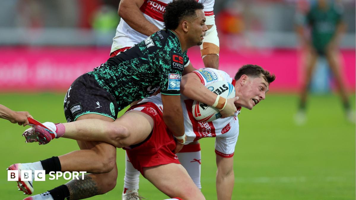 Hull KR claim battling win over Leigh Leopards