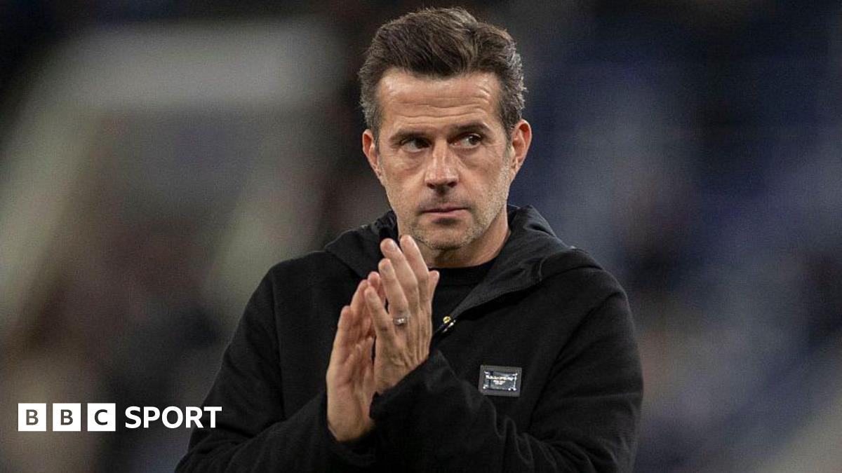 Fulham offer new deal to manager Silva
