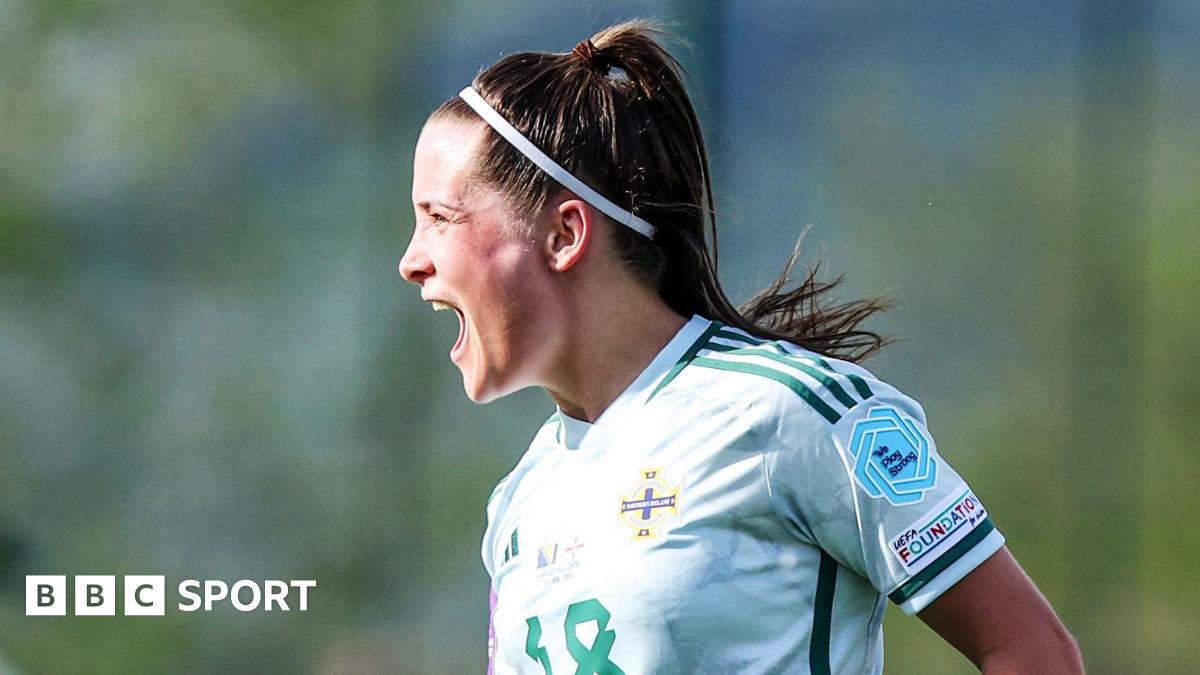 Uncapped Chambers deserves her chance - Bell