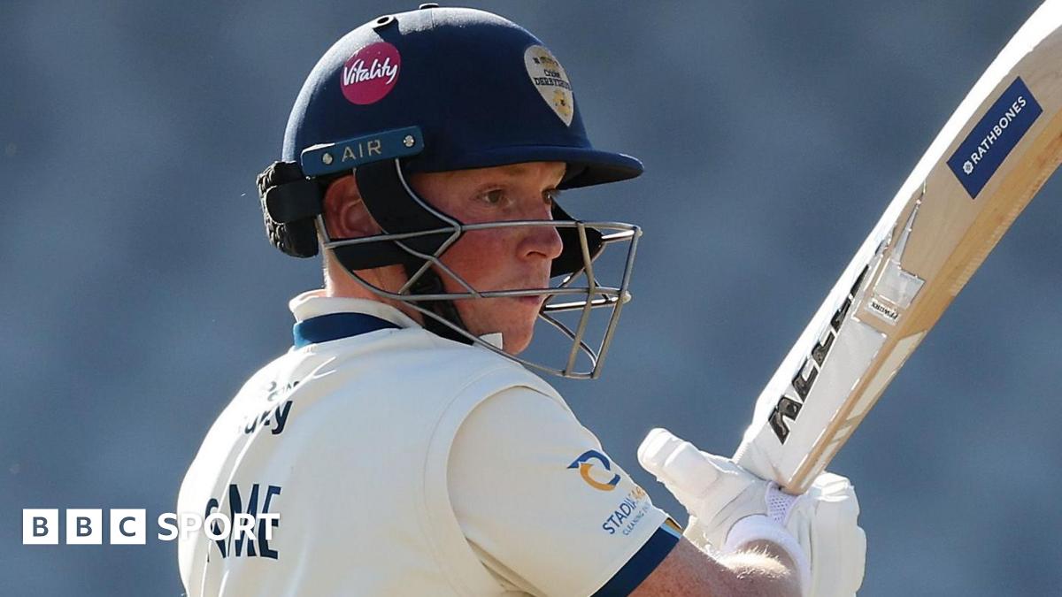 County Championship: Derbyshire draw at Gloucestershire after collapse