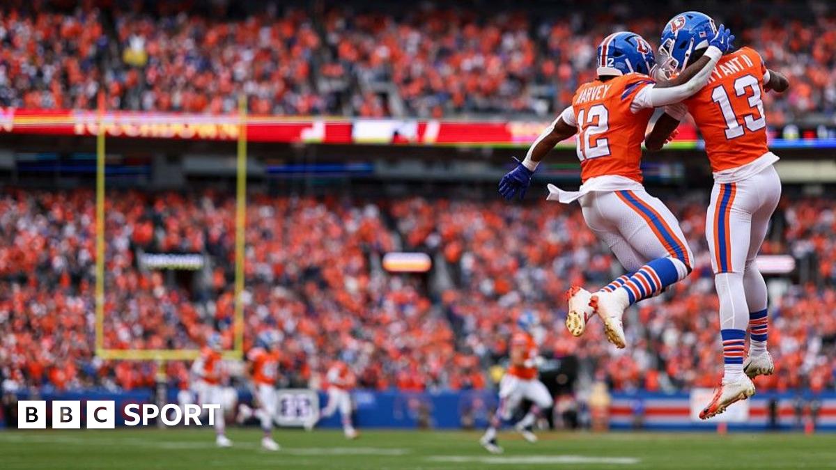 Broncos Secure Fifth Consecutive Win Over Cowboys 27-10