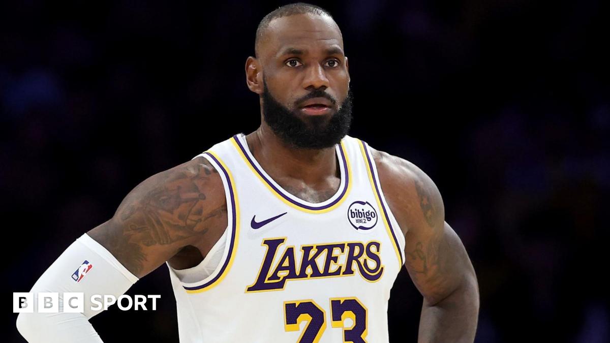 James' birthday spoiled by Lakers' loss to Pistons