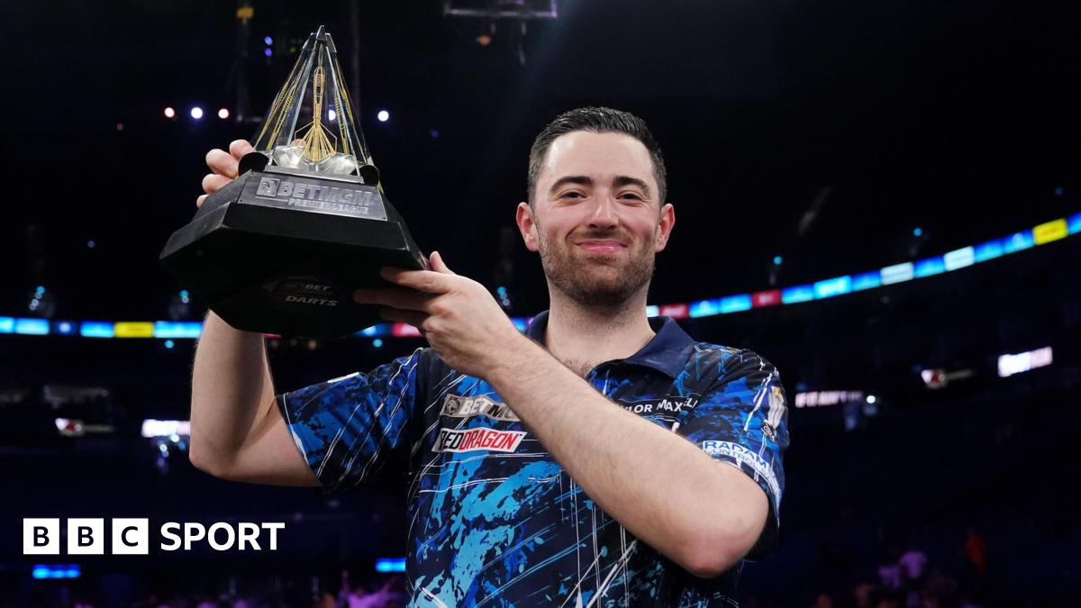 Overcoming struggles & Taylor's advice - Humphries seals triple crown