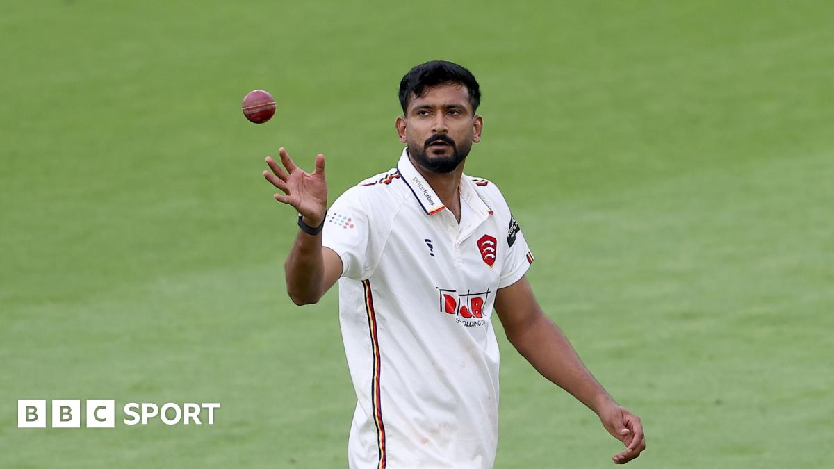 India Fast Bowler Khaleel Ahmed Leaves Essex County Early