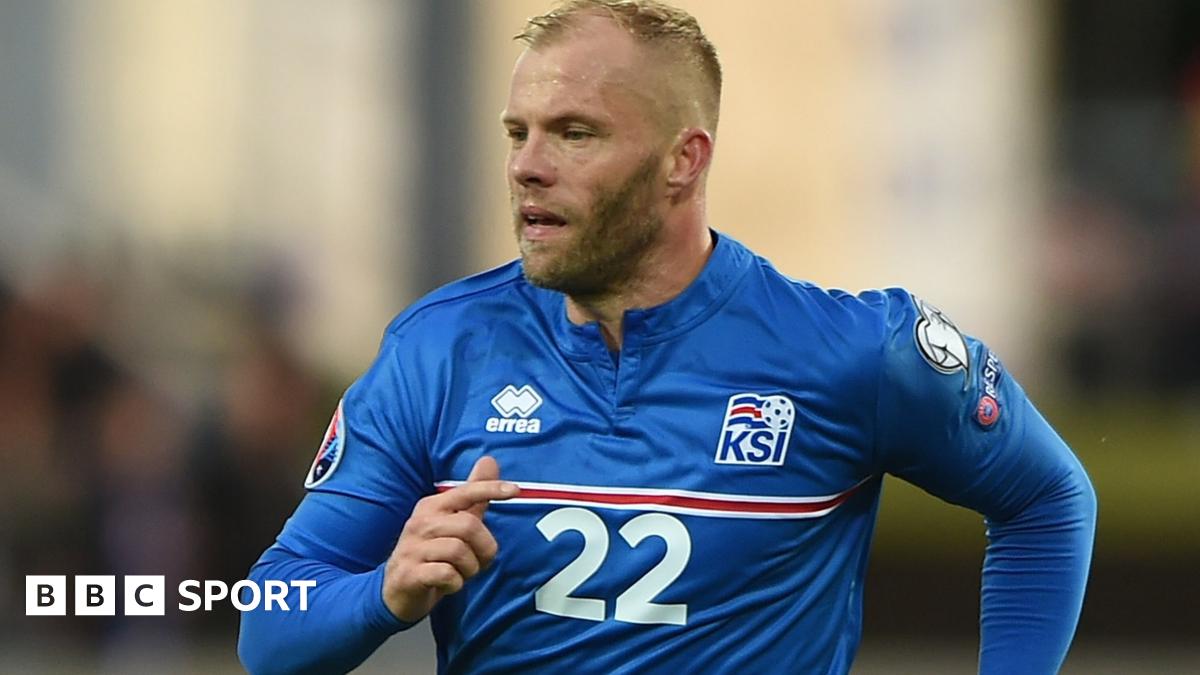 Eidur Gudjohnsen, 37, named in Iceland's Euro 2016 squad - BBC Sport