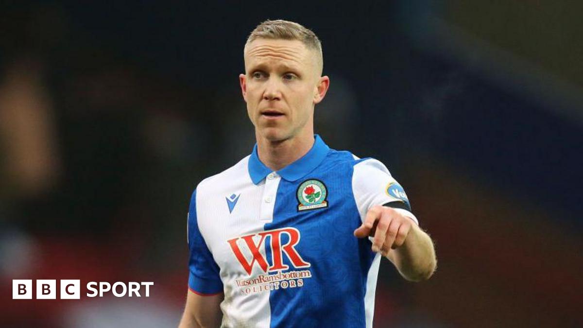 Blackburn Rovers midfielder Adam Forshaw signs new one-year deal