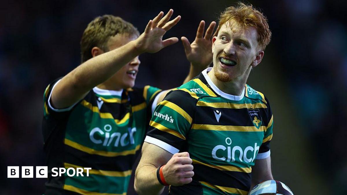 Northampton humiliate Bristol in record-breaking game