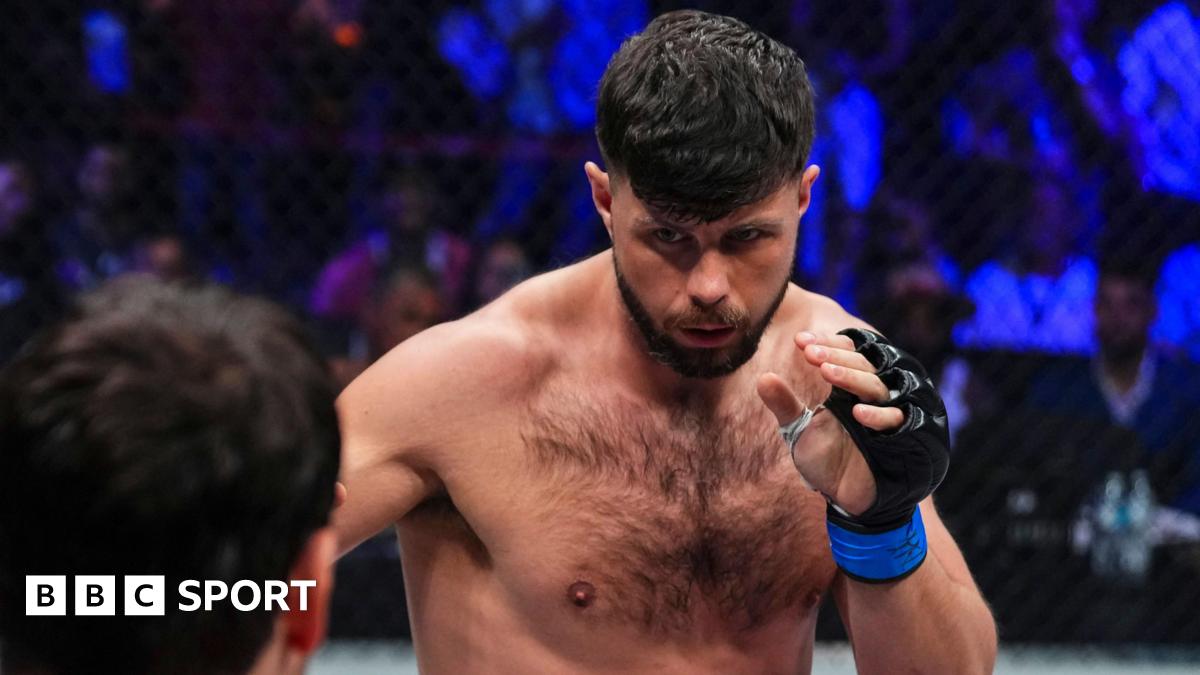 Moore exits PFL tournament after Carlos Junior defeat