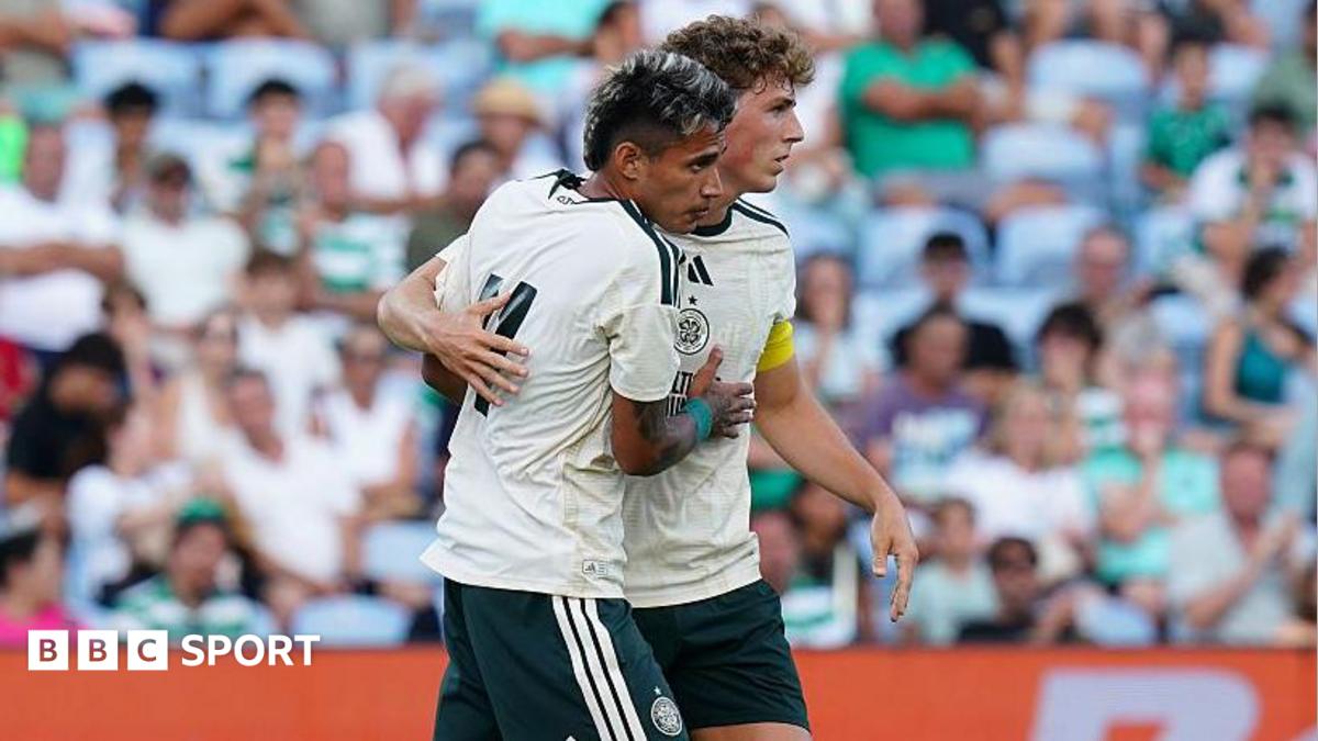 Camilo Duran in action for Celtic against Sporting CP