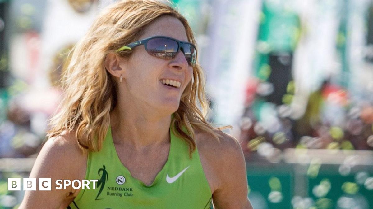 Camille Herron: American ultrarunner breaks own 100-mile women's world reco