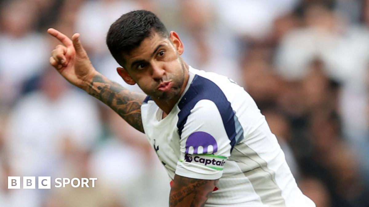 Tottenham captain Romero signs four-year contract