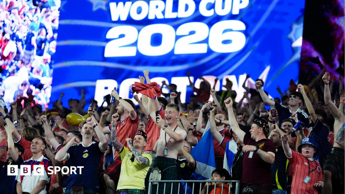 bbc.co.uk - BBC Sport - Tartan Army covering themselves in glory - Souness