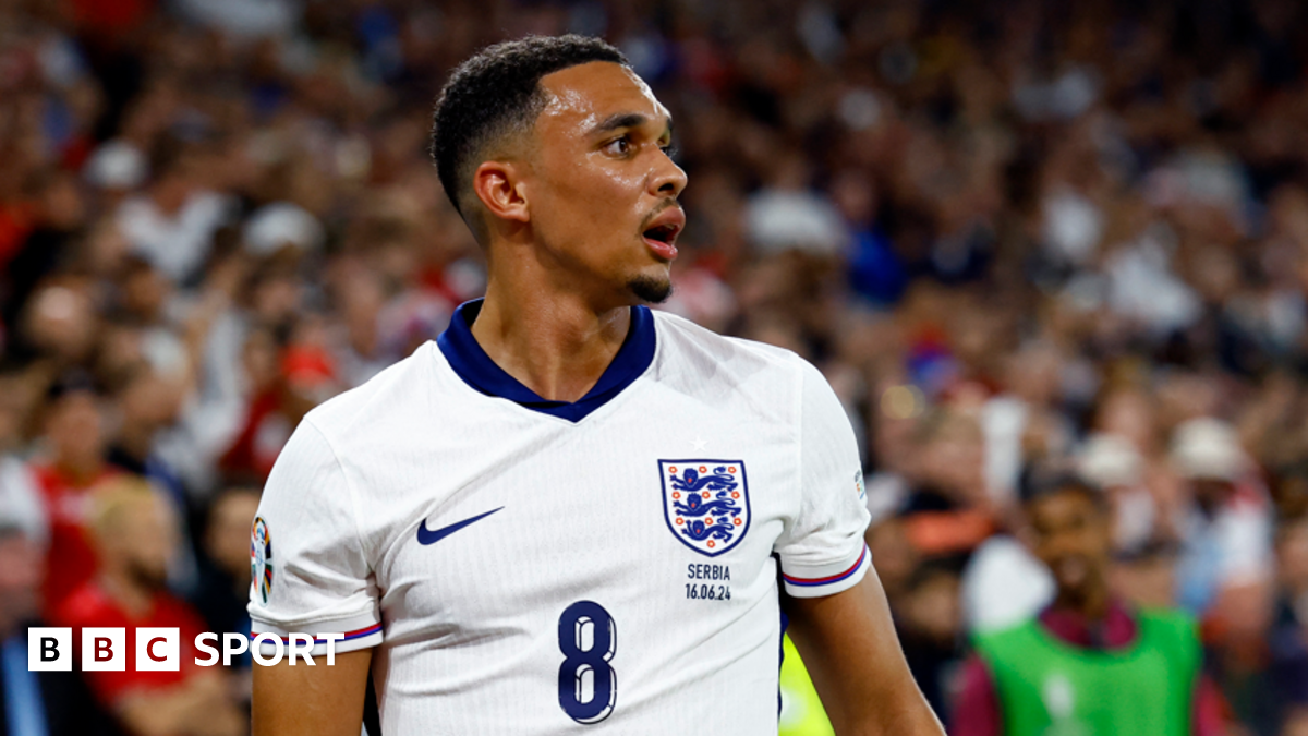 England drop Alexander-Arnold, Spence & Anderson called up