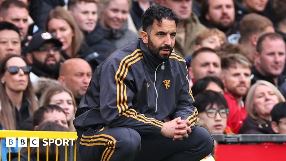 Football Q&A with Phil McNulty taking place - views on Amorim, Semenyo & Spurs - BBC