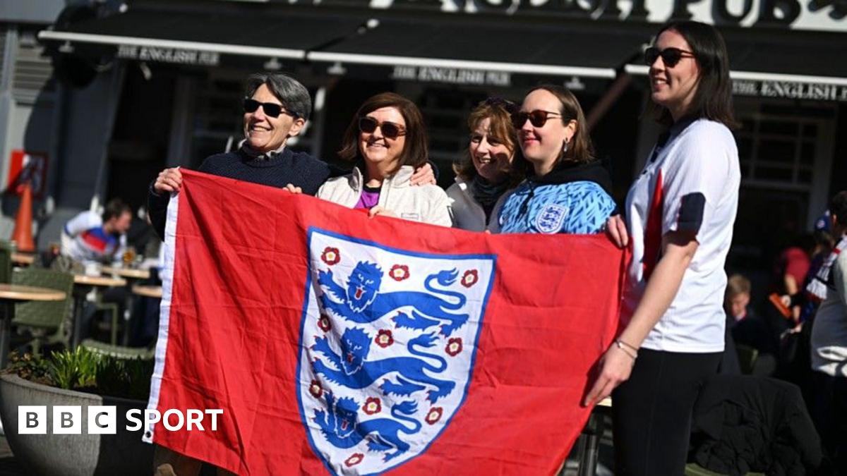 Women's World Cup qualifying LIVE: Iceland v England - text, updates ...