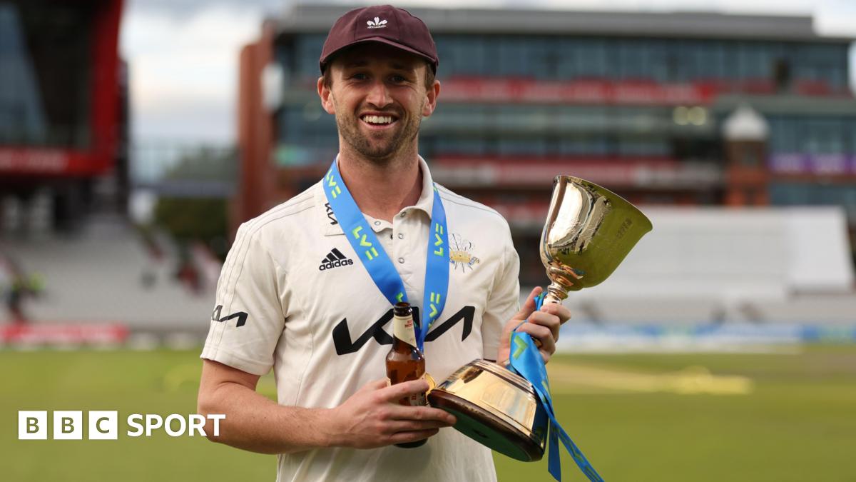 Injury forces Surrey spinner Steel to retire