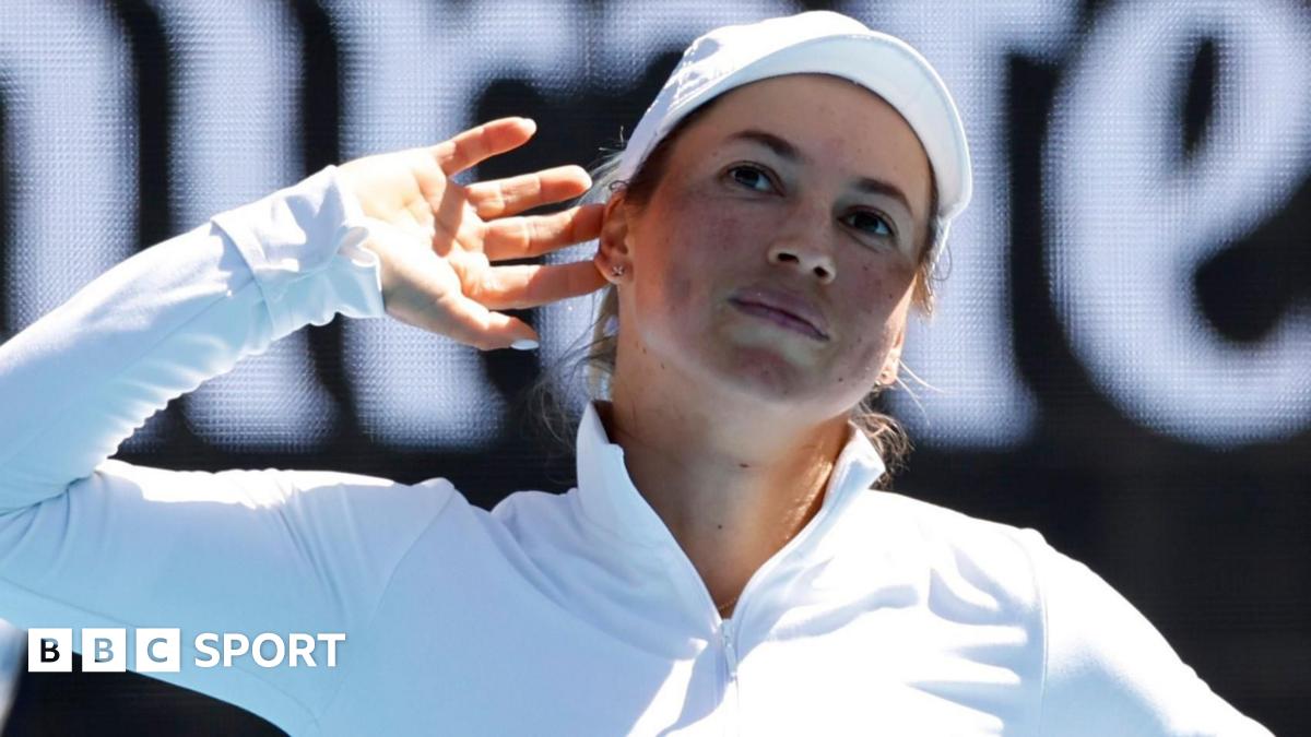 Putintseva drowns out 'disrespectful' crowd with rabbit song