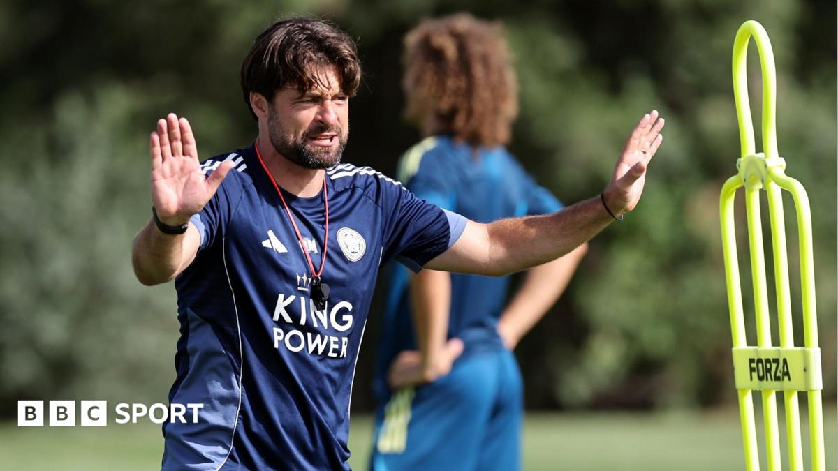 Martin & Foxes must 'find own way' after struggles
